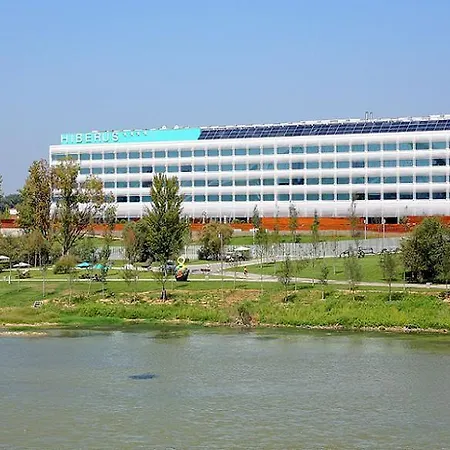 Hiberus Hotel 4*